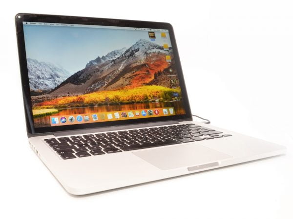 Apple MacBook Pro Retina 13 inch. MF839B/A. 2015. Intel Core i5 2.7 GHz. 8GB. 128GB.