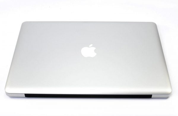 Apple MacBook Pro 15.4 inch Unibody – Intel Core i7 2.66 GHz, 8GB. 500GB.